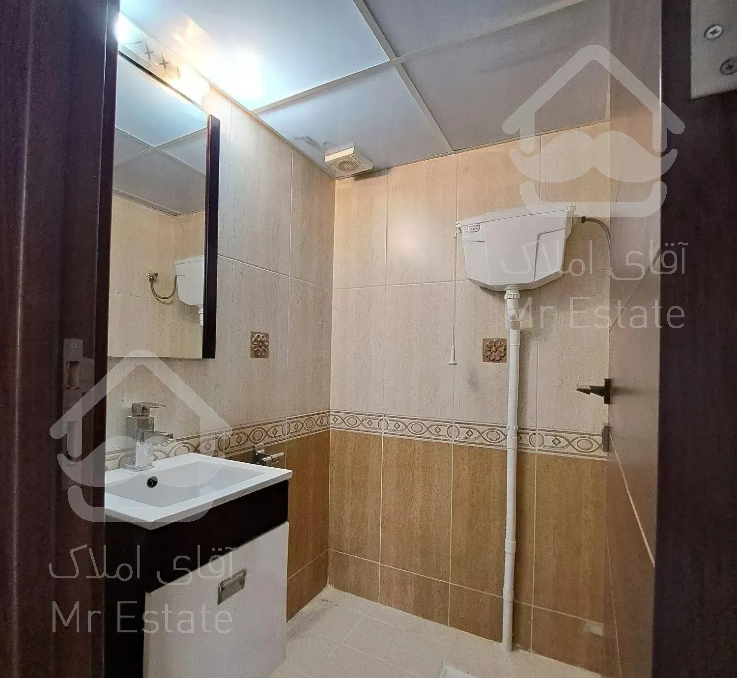 اپارتمان کامرانیه جنوبی ۹۰متر شیک و به روز