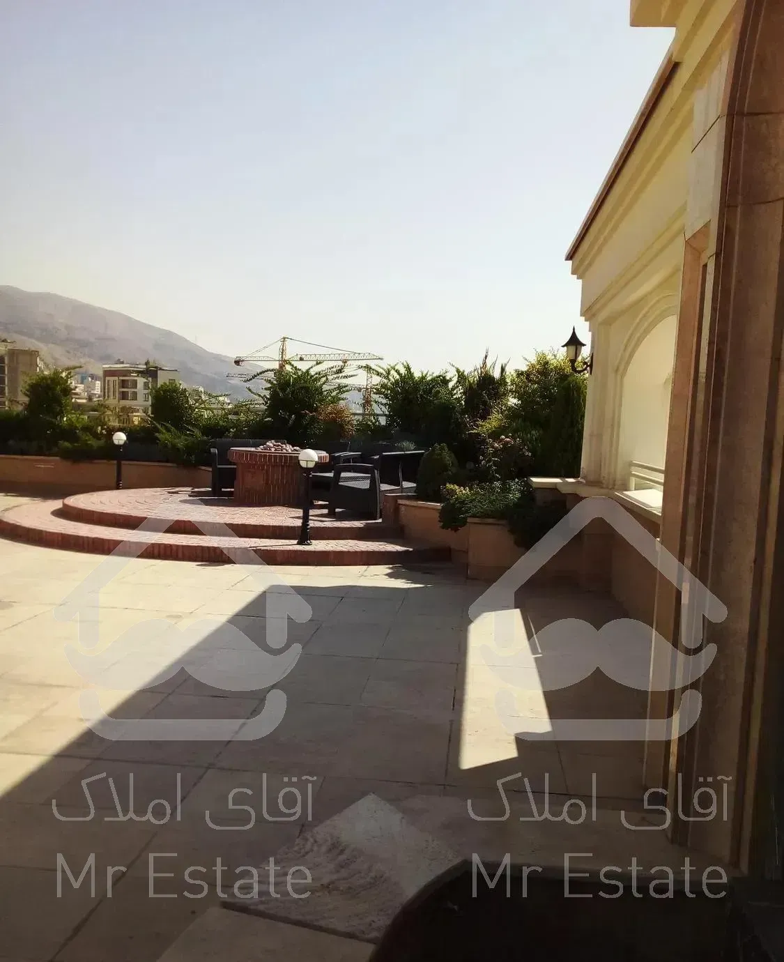 آپارتمان 270 متری فول مشاعات