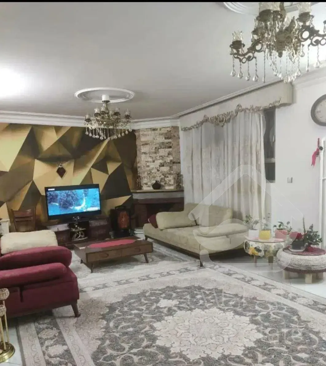 فروش آپارتمان ۹۰ متری ۲ خوابه طبقه ۳