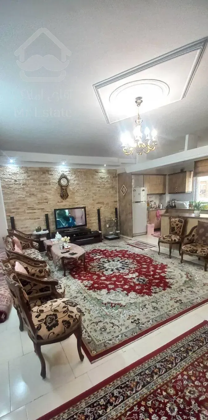 ۵۸ متر تکخواب /غرق نور /آسانسور /چهارصد دستگاه