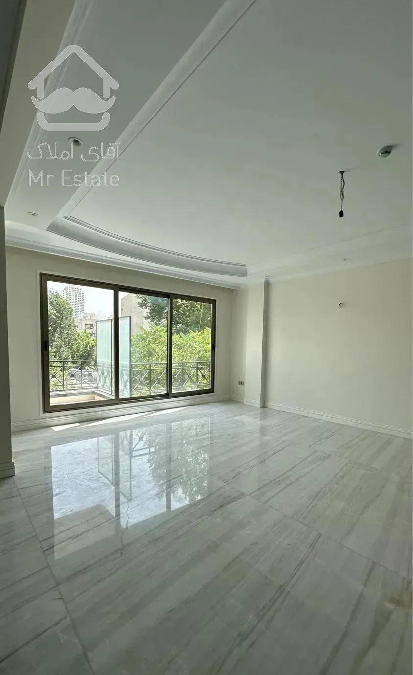 ۱۷۰ متر فرشته