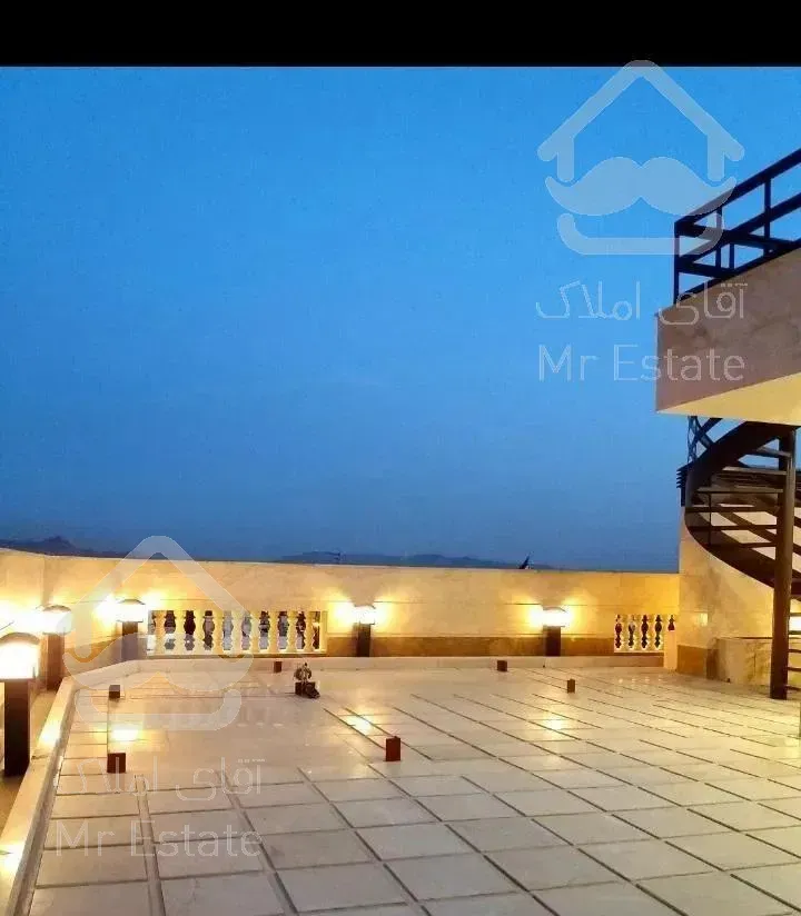 ۱۶۳متر/نوساز/۲پارکینگه/نیروهوایی