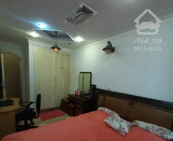 ۹۰ متر علامه جنوبی