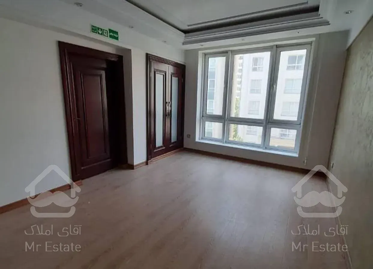 فروش آپارتمان 327 متری گلستان شمالی ویلایی نشین