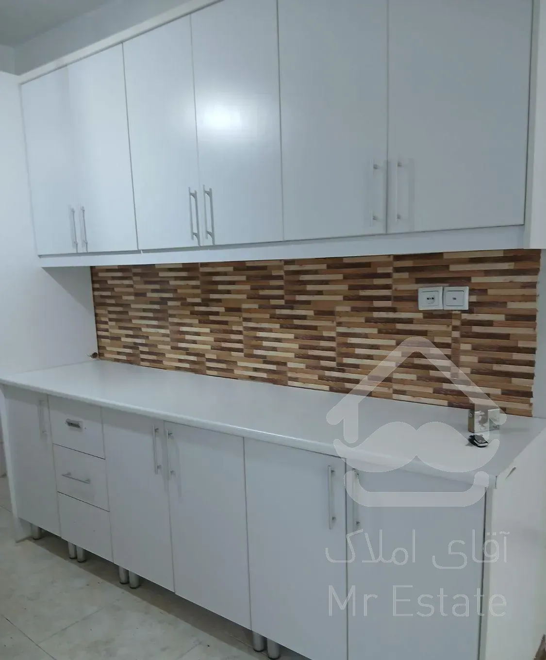 ۸۲ متر داوری فول امکانات