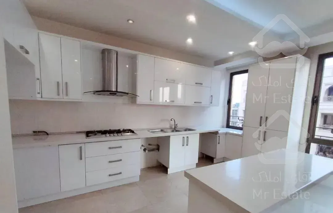 میرداماد ۱۲۰ متر ۲ خوابه خوش نقشه و نورگیر