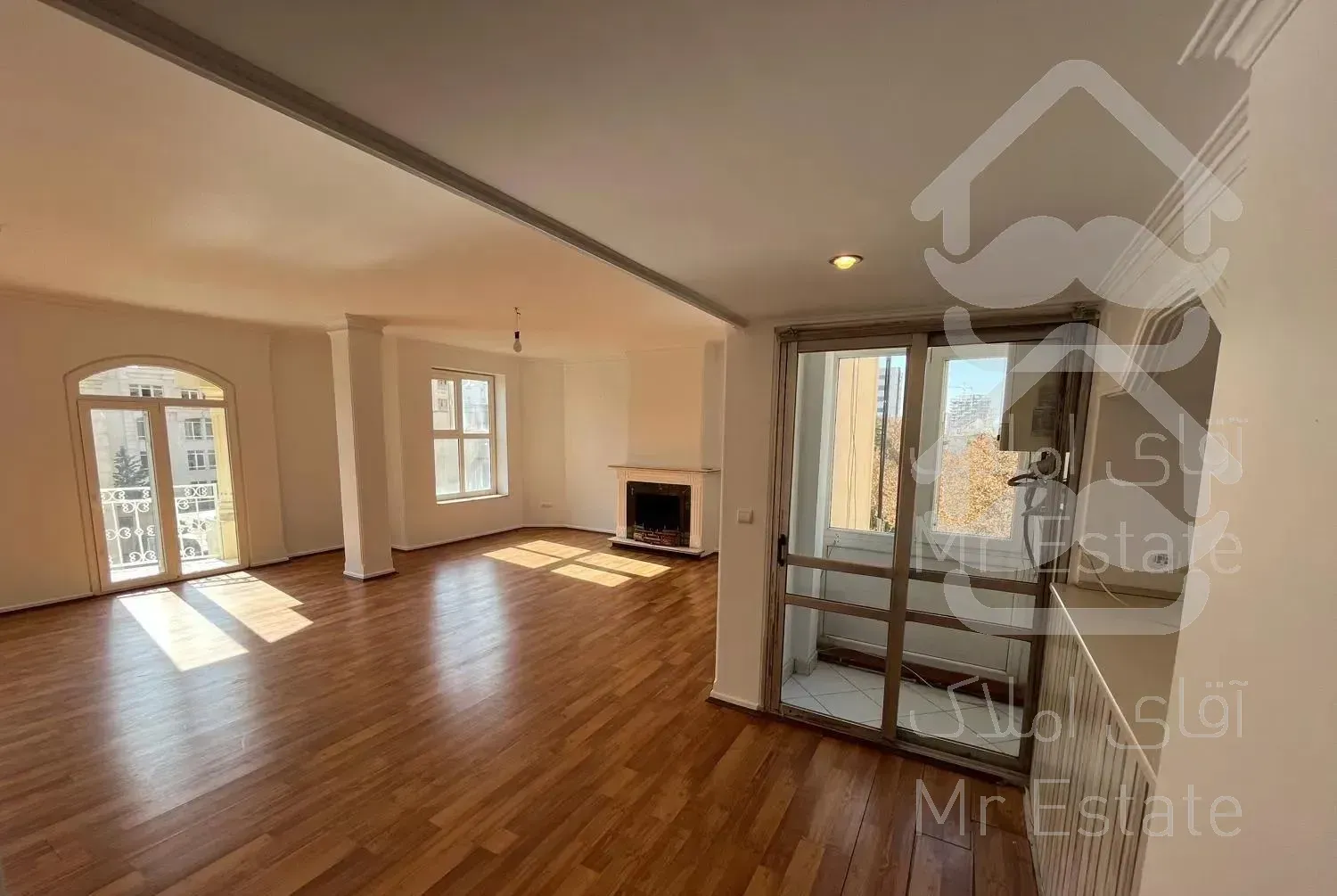 آپارتمان ۱۵۵ متر شیراز جنوبی