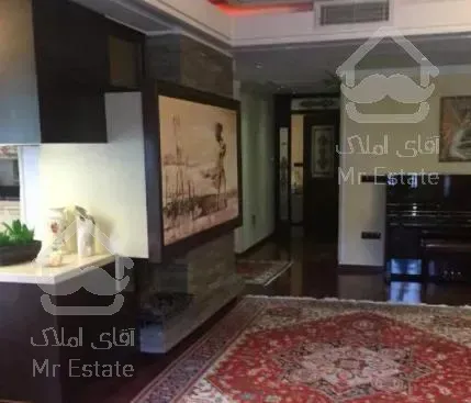 خانه کلنگی ۶۵۰ متر محمودیه