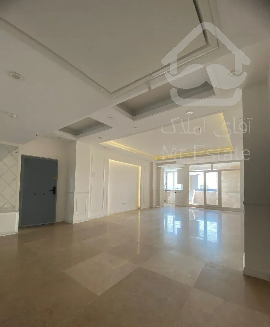 ۱۲۳ متر ۳ خوابه / غرق نور / پلان بی نقص