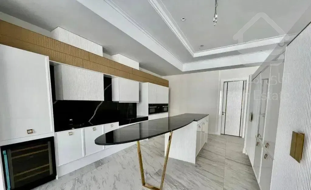 ۳۵۰متر زعفرانیه چهار خواب مستر کلید نخورده