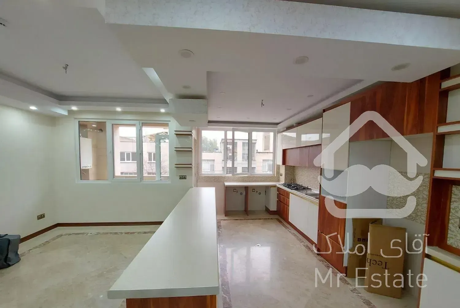 مطهری سنایی ۱۵۰متر ۳خواب یکساله