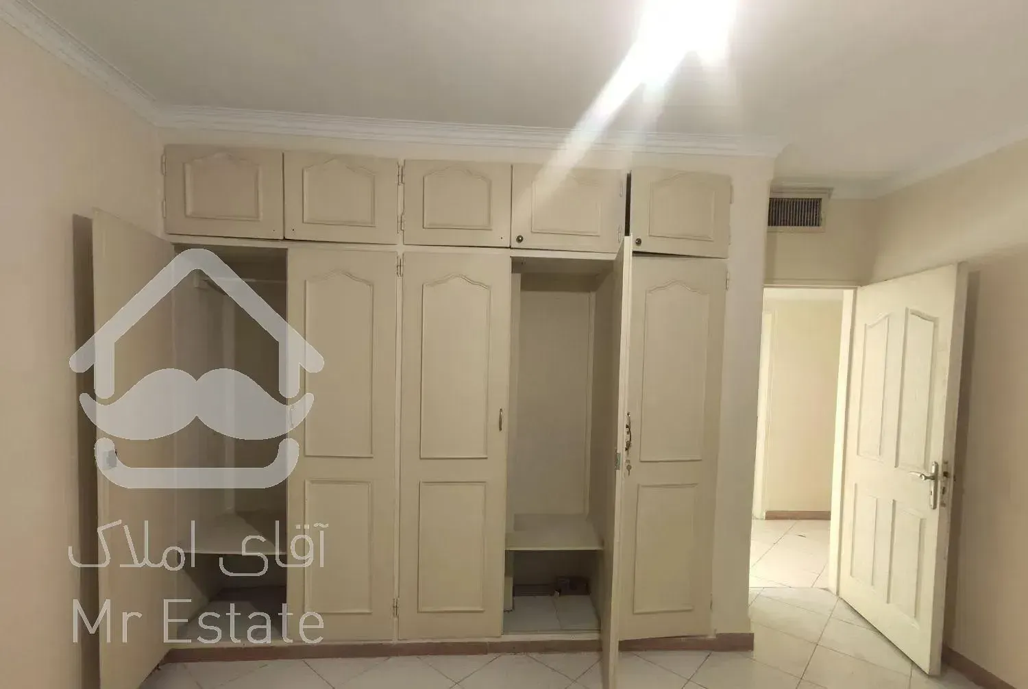 ۱۴۹متر/۳خواب/غرق در نور/فول مشاعات آبی/پاسداران