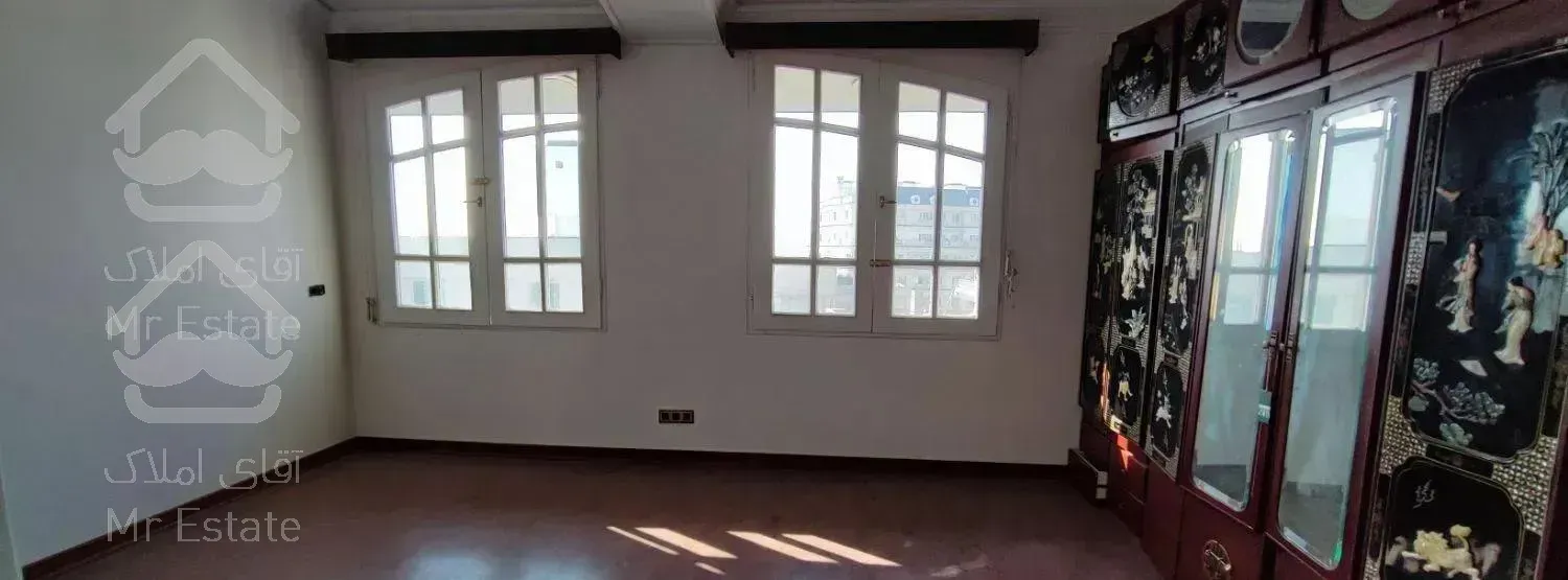 تاپ لوکیشن نیاوران ۳ خواب