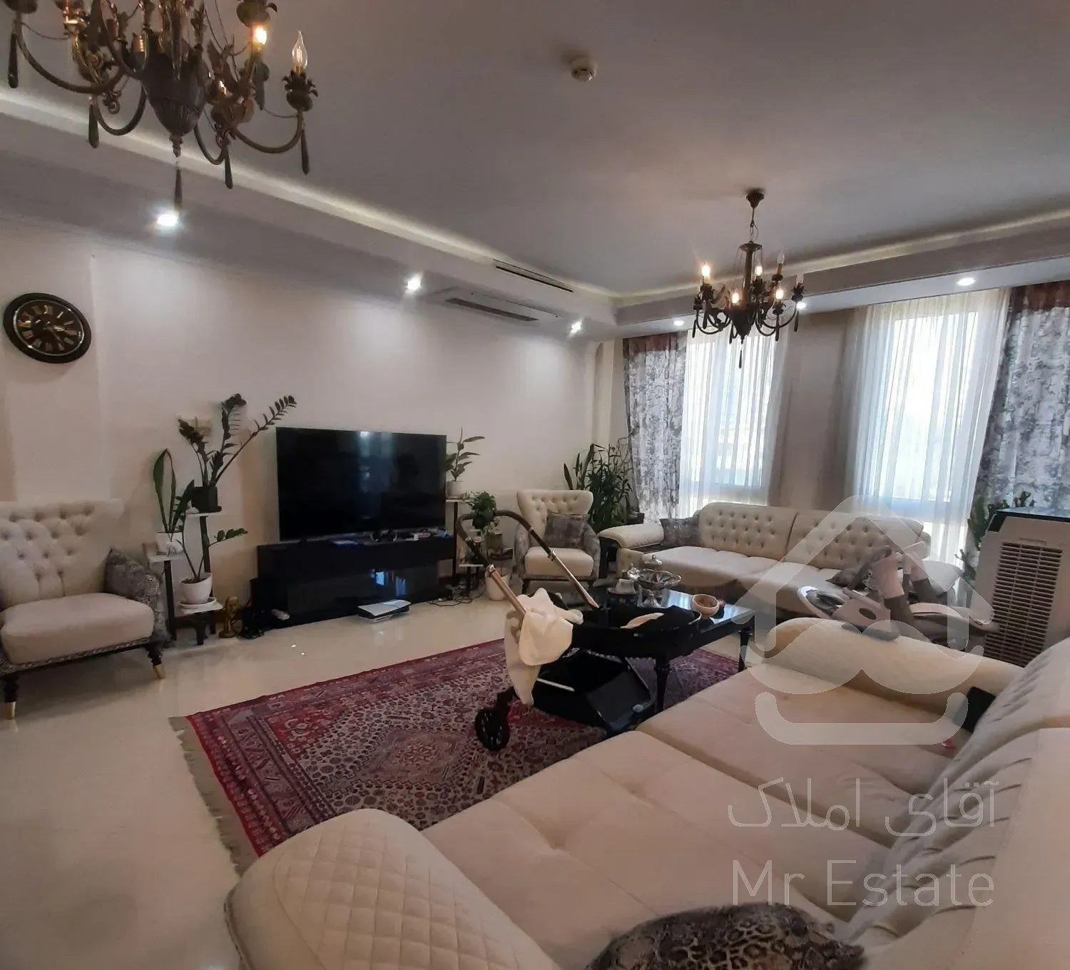 فروش/۱۰۰مترفول امکانات/سندتکبرگ/نور و تراس