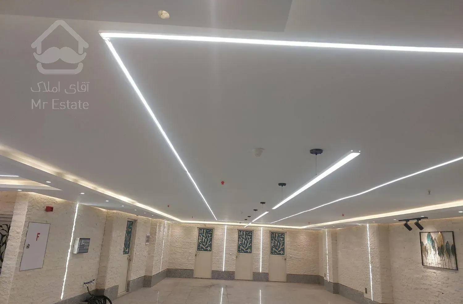 ۱۴۳ متر آپارتمان نوساز خیابان ایران