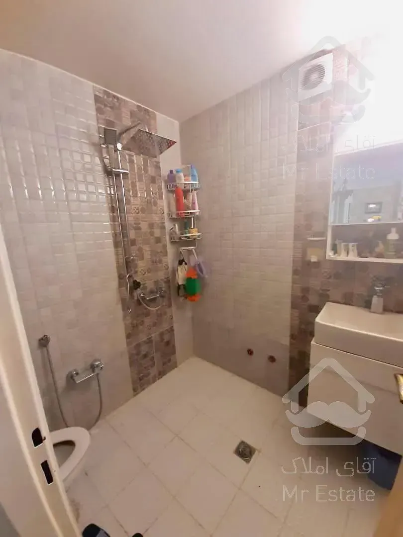 ۱۰۰متر آپارتمان واقع در صادقیه گلها