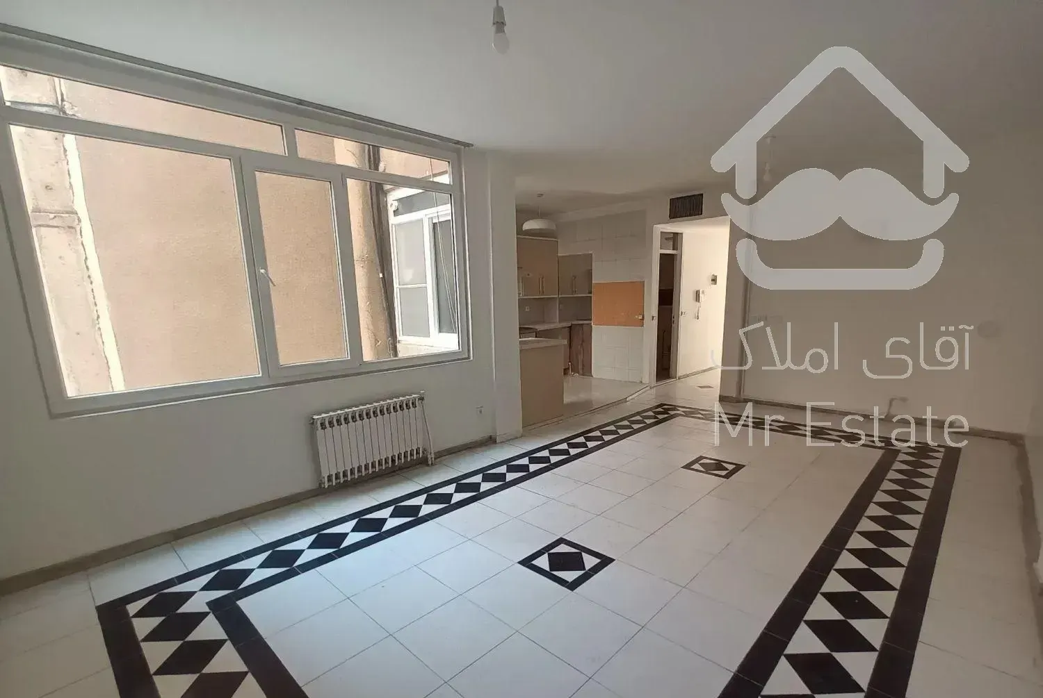 آپارتمان ۸۵ متری جمالزاده شمالی