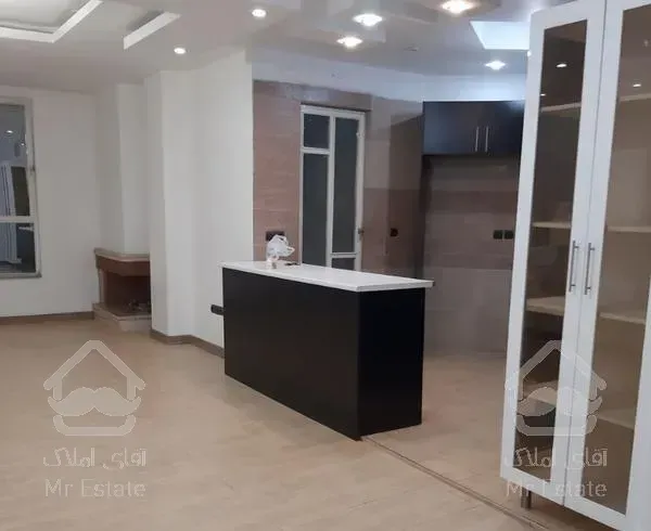 آپارتمان ۱۰۰متری ۲خوابه  در  خ ارغوان