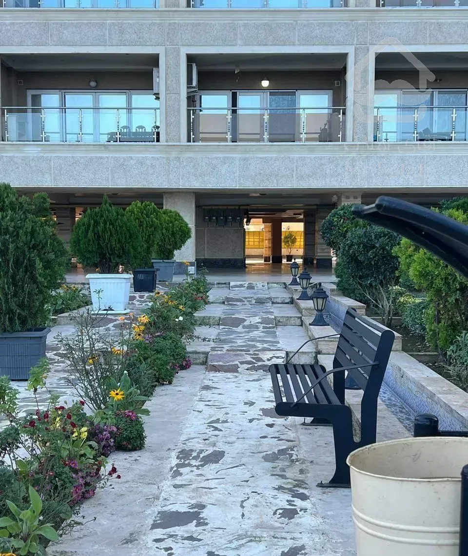 برج پلاک یک دریا 135 متر با مشاعات سرخرود