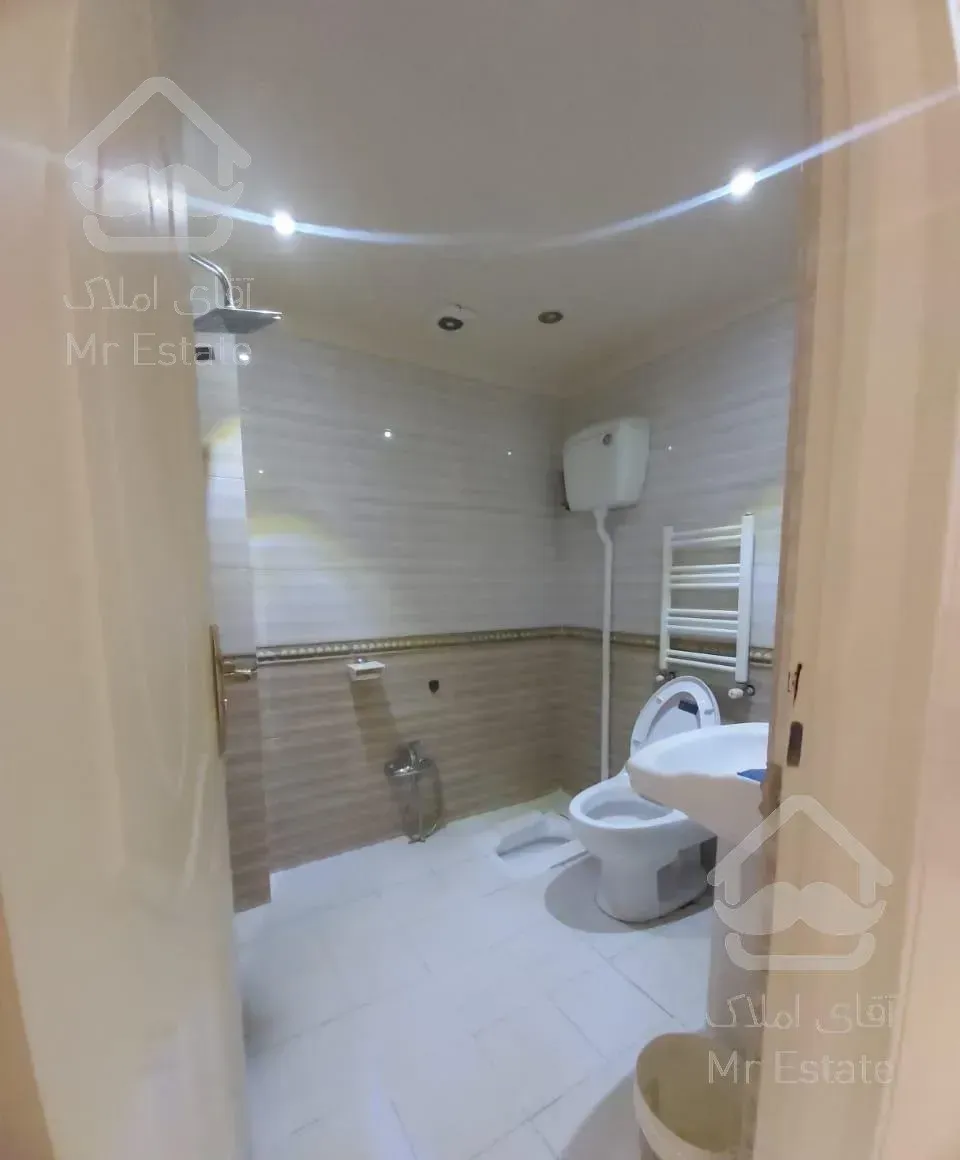 آپارتمان ۱۳۰ متری دو خوابه هنزک