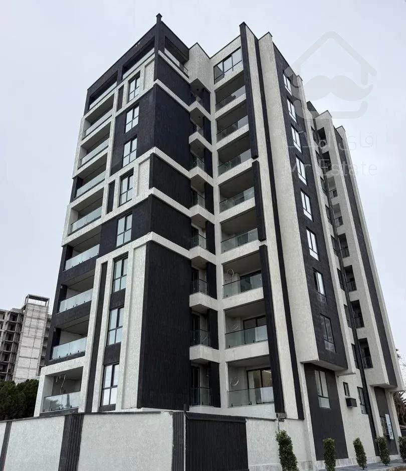 آپارتمان ساحلی/ نوساز/ فول امکانات