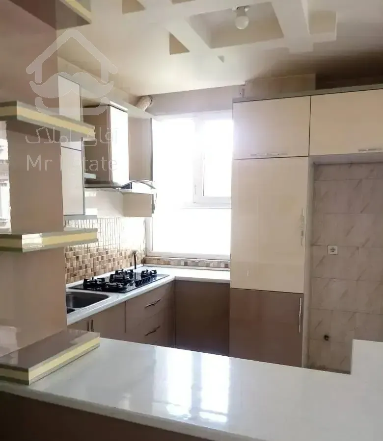 ۹۴متری/واحد آس منطقه/خوش نقشه/دانشگاه شریف