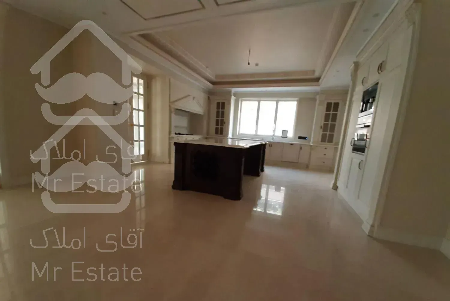 زعفرانیه (فرخ) ۴۵۰متر ، کاخ کلاسیک