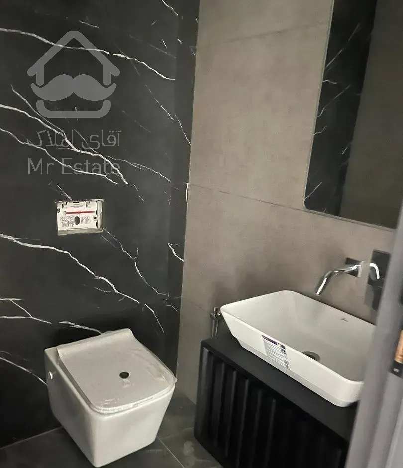 میرداماد جنوب ۱۳۰متر ۲خوابه فول امکانات