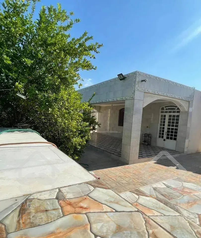 ویلا باغ استخر دار