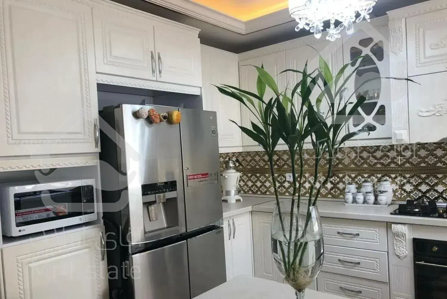 ۶۸ متر . فول امکانات . خ ولی عصر . فول نصبیات