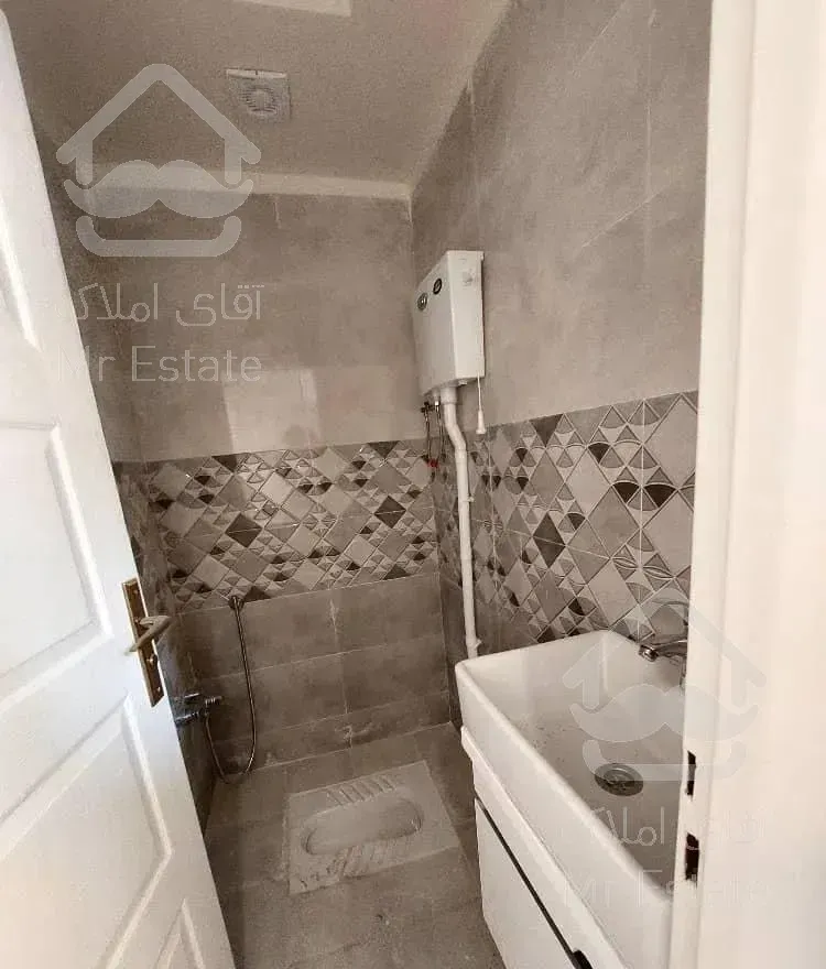 85متر دو خوابه فول امکانات بازسازی شده آلاله شرقی