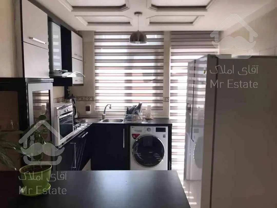 ۶۰ متر دو خوابه فول : پلیس