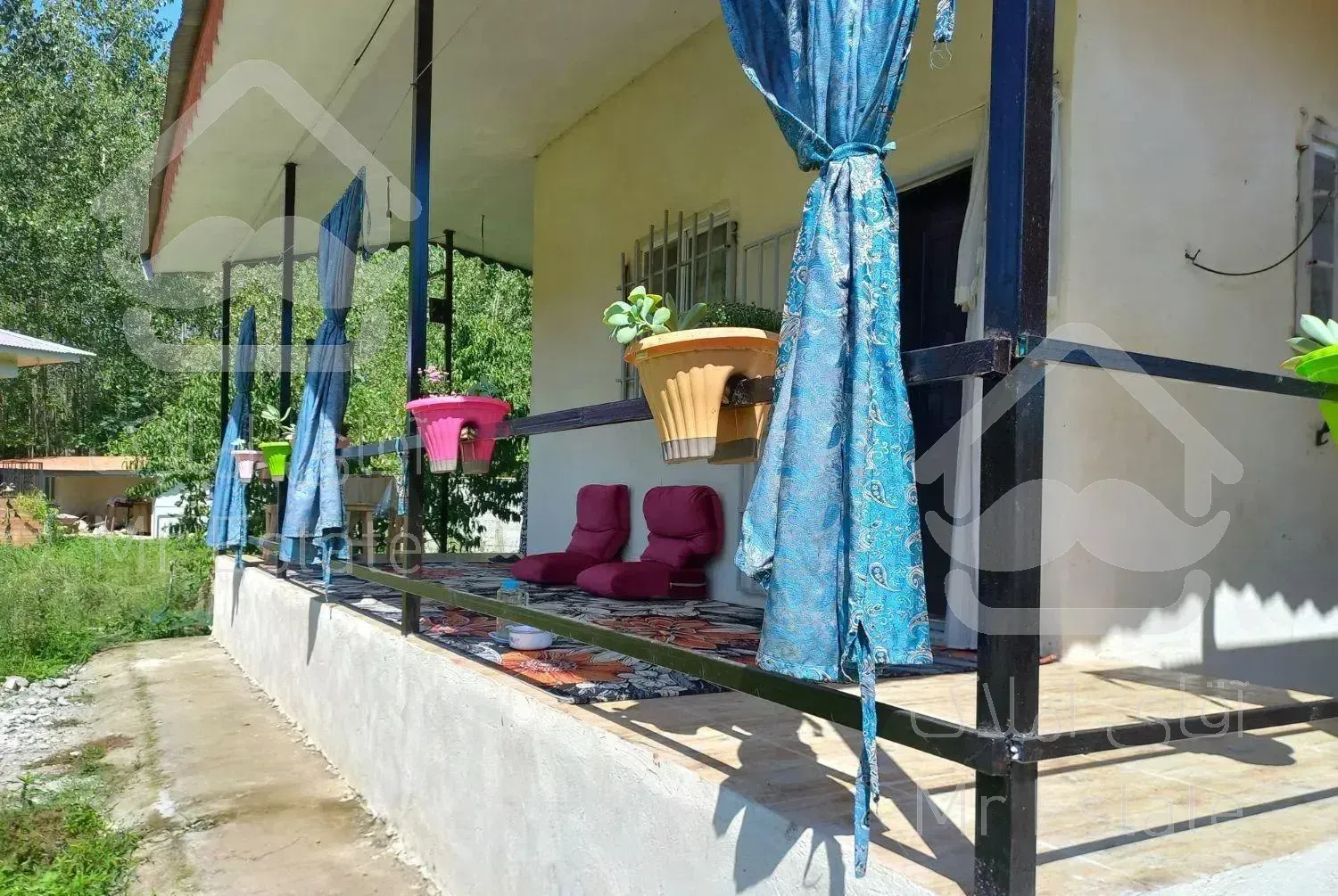 باغ ویلای دنج وسرسبز