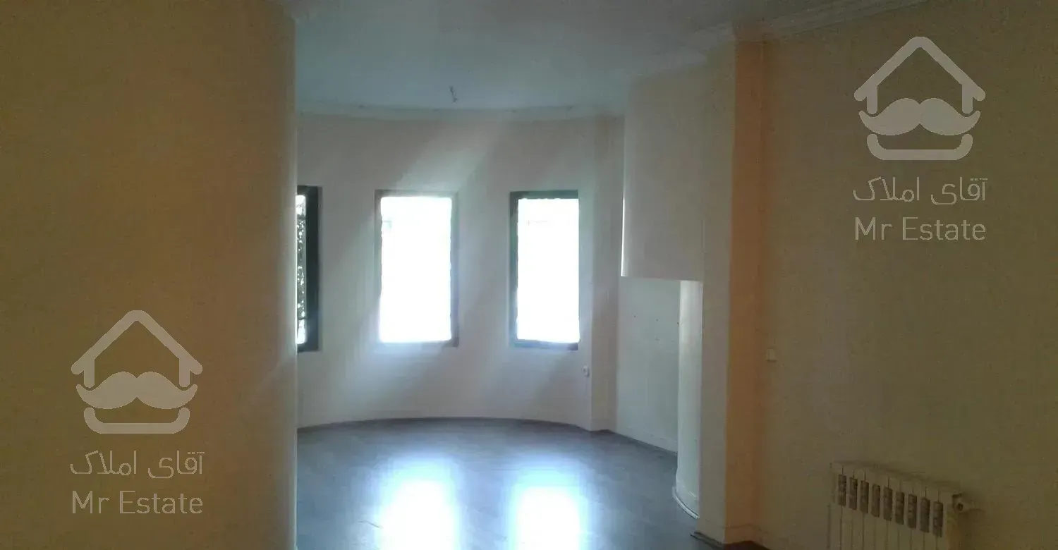 100 متر آپارتمان در قلهک مناسب خانواده و مجرد