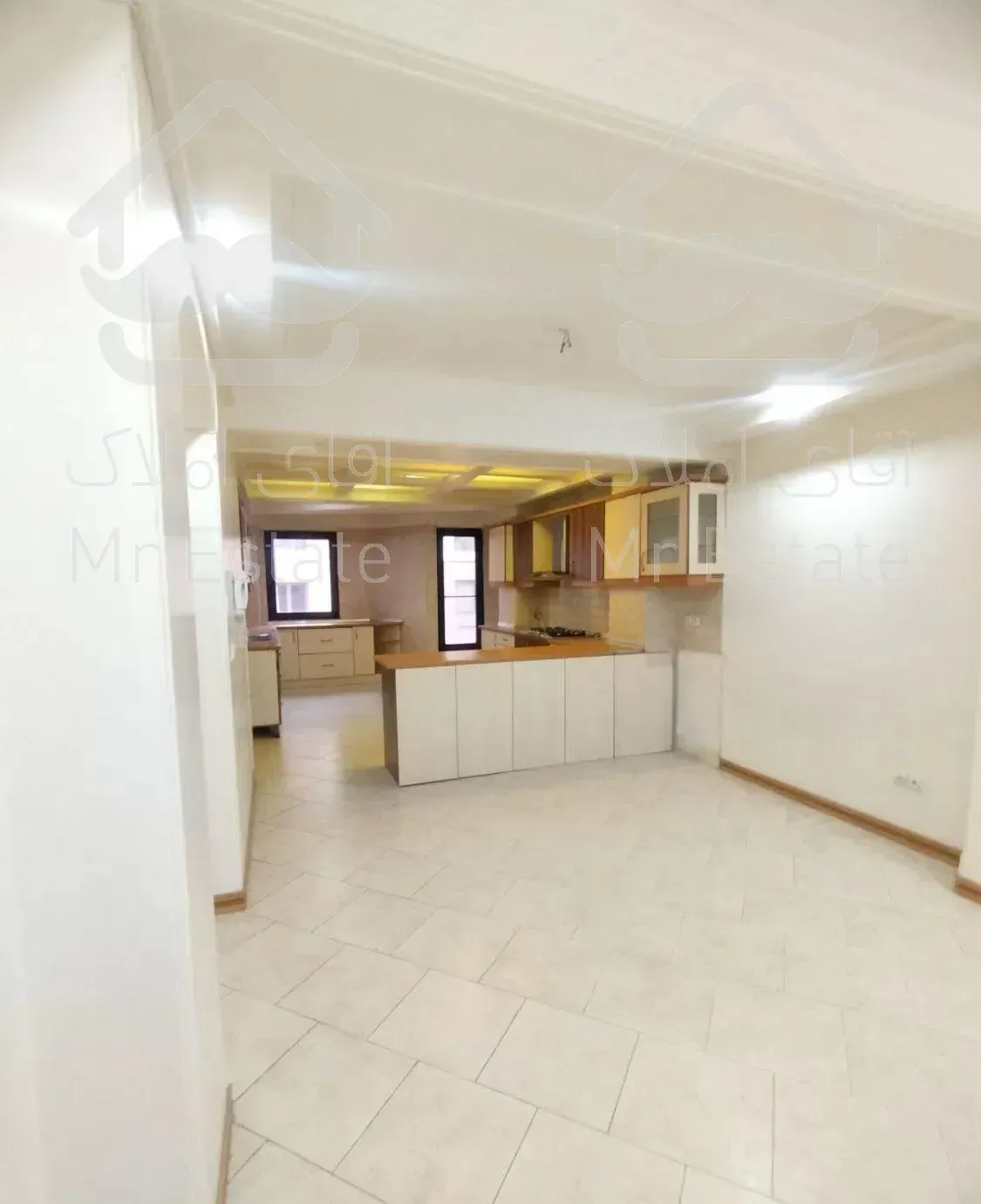 ۱۷۷ متر سه خوابه لوکیشن  جردن خوش نقشه