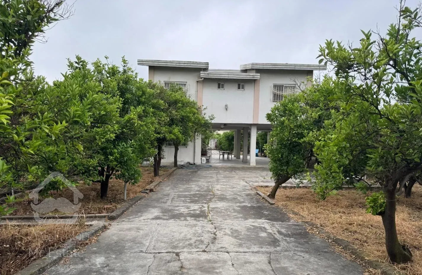 فروش باغ با ویلا زیر قیمت به علت مهاجرت