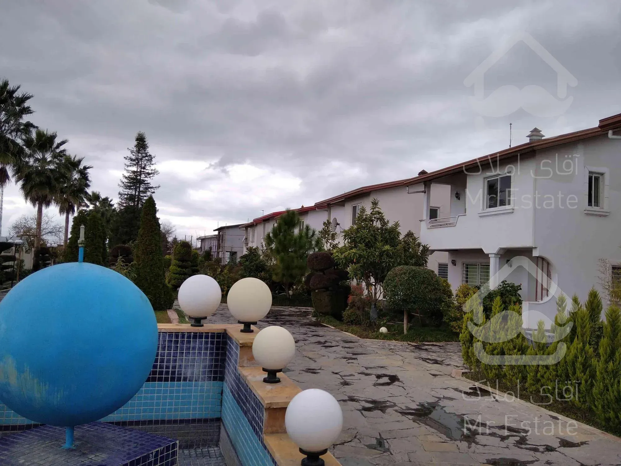 خرید ویلا شهرکی با مشاعات