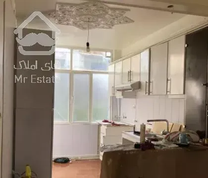 آپارتمان ۱۰۰ متر اسدالهی تک واحدی بازسازی شده