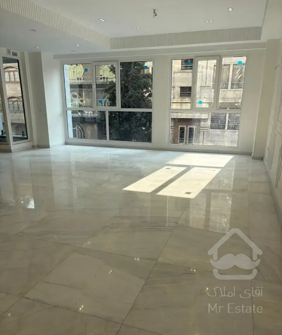 ۱۲۲متر ۳خواب تراورتن/۹ساله مهران/فول امکانات