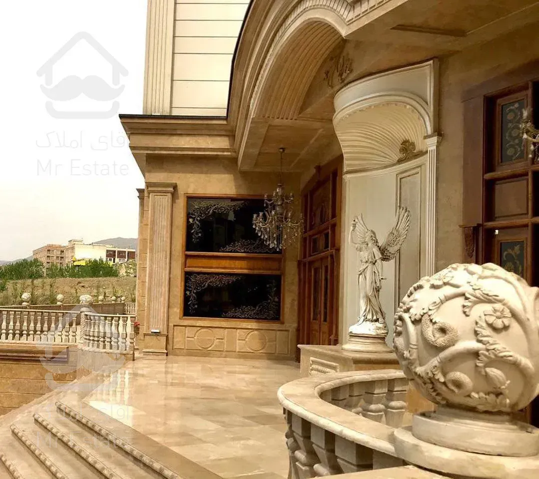 ۱۴متر/ تجاری / لوکیشن اصیل