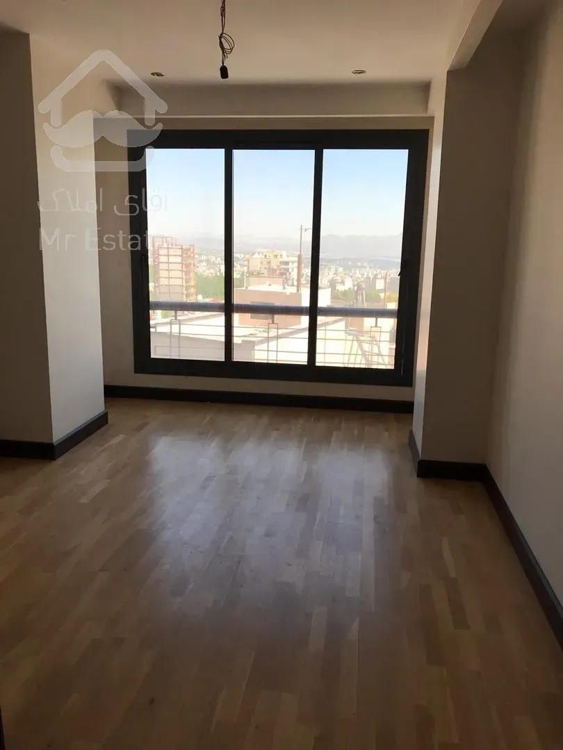 185 متر . برج باغ . نوساز / منطقه یک (کامرانیه شمالی)