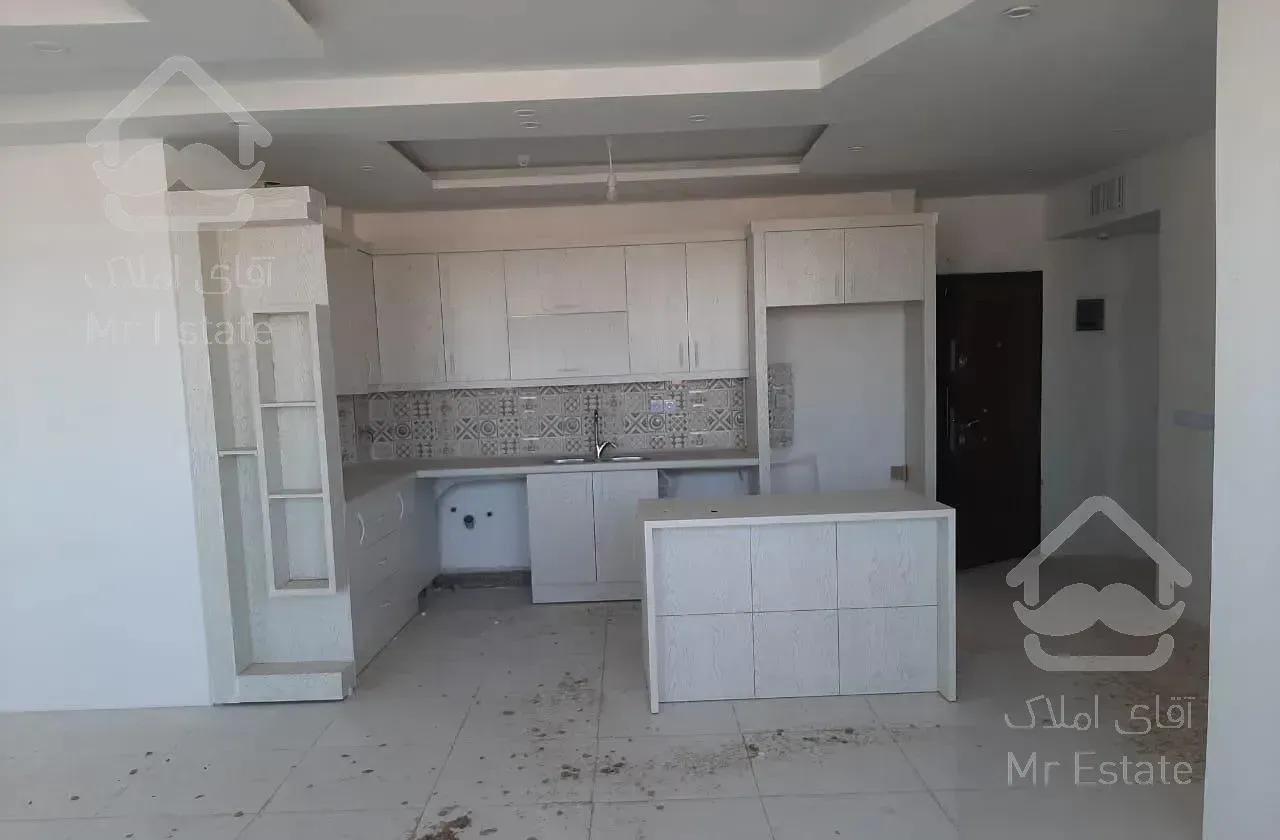 آپارتمان135متری/نوساز/سنددار/3خواب/فول امکانات