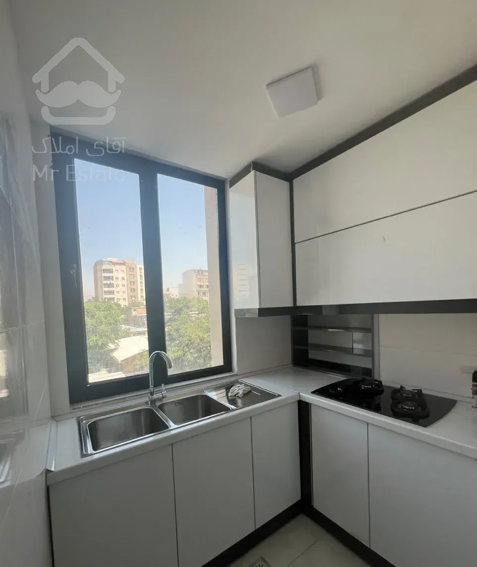 ۱۵۳ متر برق / جنوبی / تک واحدی / فوری