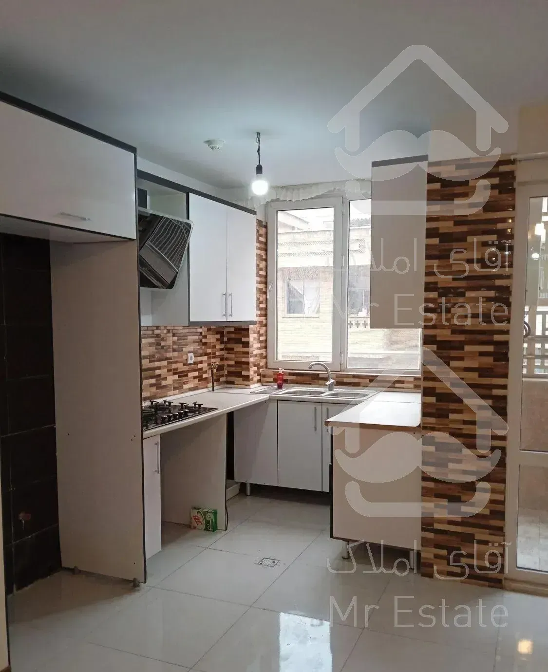 85متر فاطمی تمام امکانات