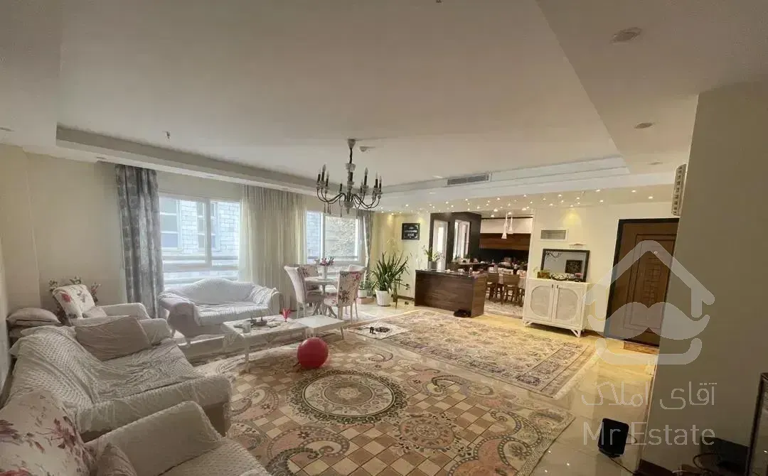 ظفر ۱۳۵ متر تک واحدی ۳ خواب