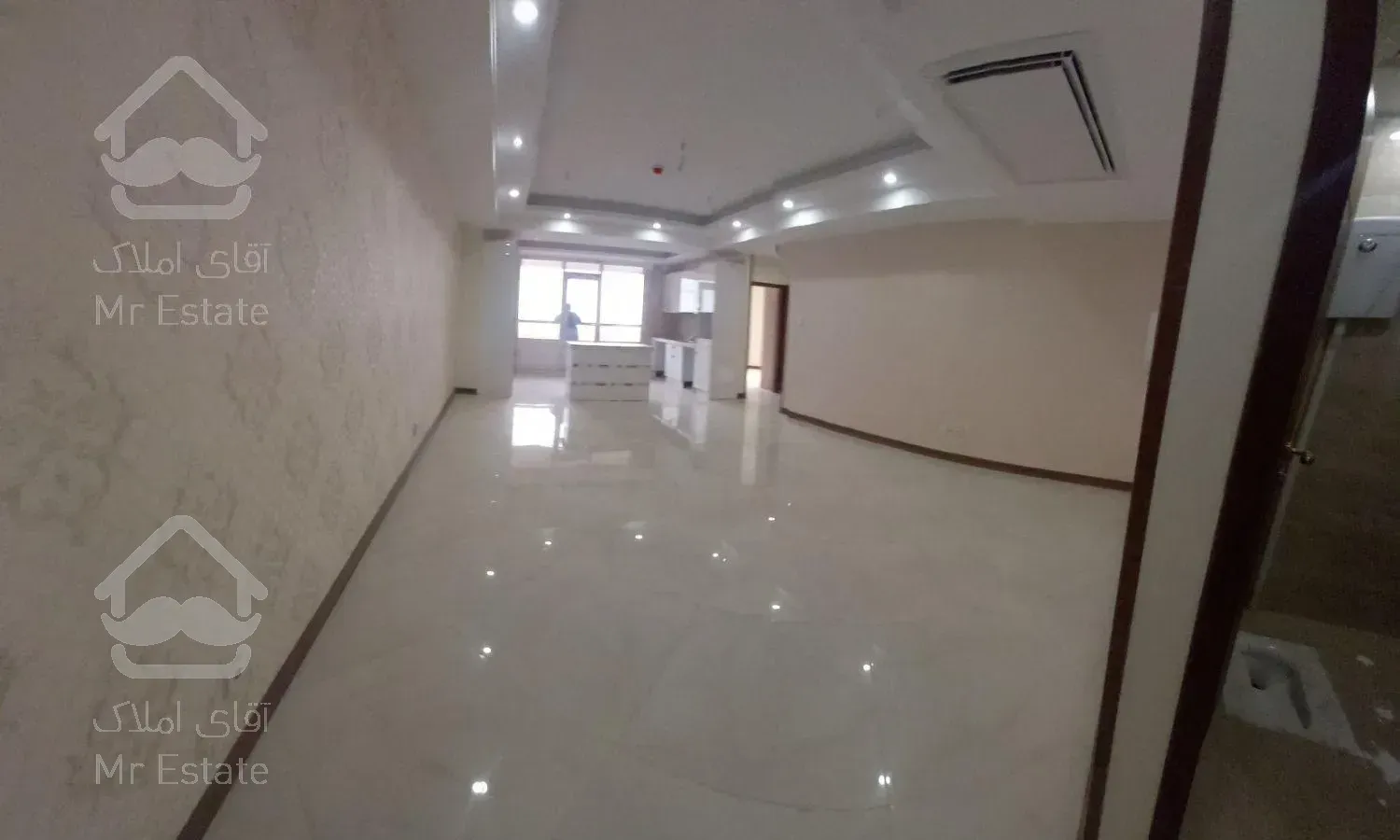 ۱۱۰ متر پونک(سیمون بولیوار) کلید نخورده ویو ابدی