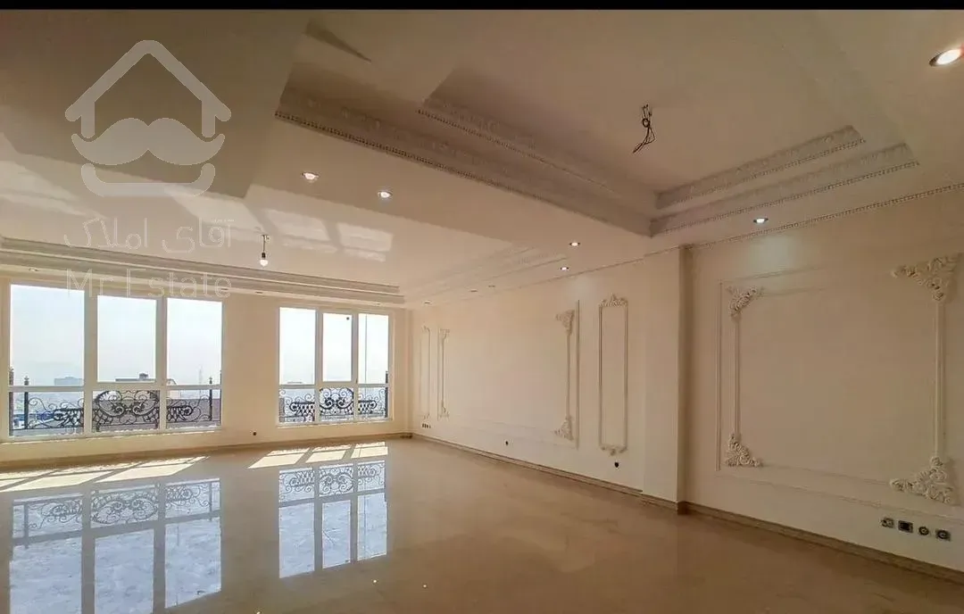 ۱۴۰متر سوپرسازه/ نوساز کلیدنخورده/ زیرقیمت منطقه