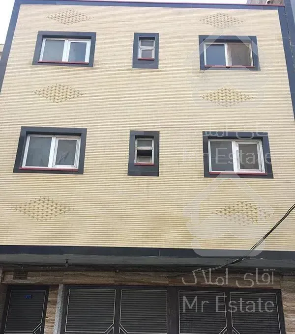 حیاط شخصی 180 متری - تجلایی