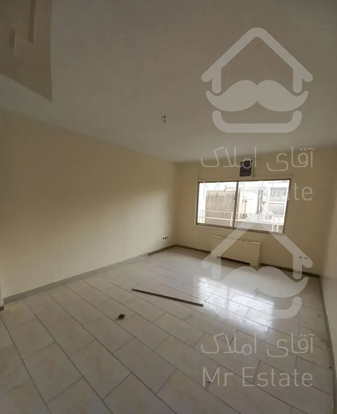 ۱۸۰متر،بالاتر از میدان ولیعصر