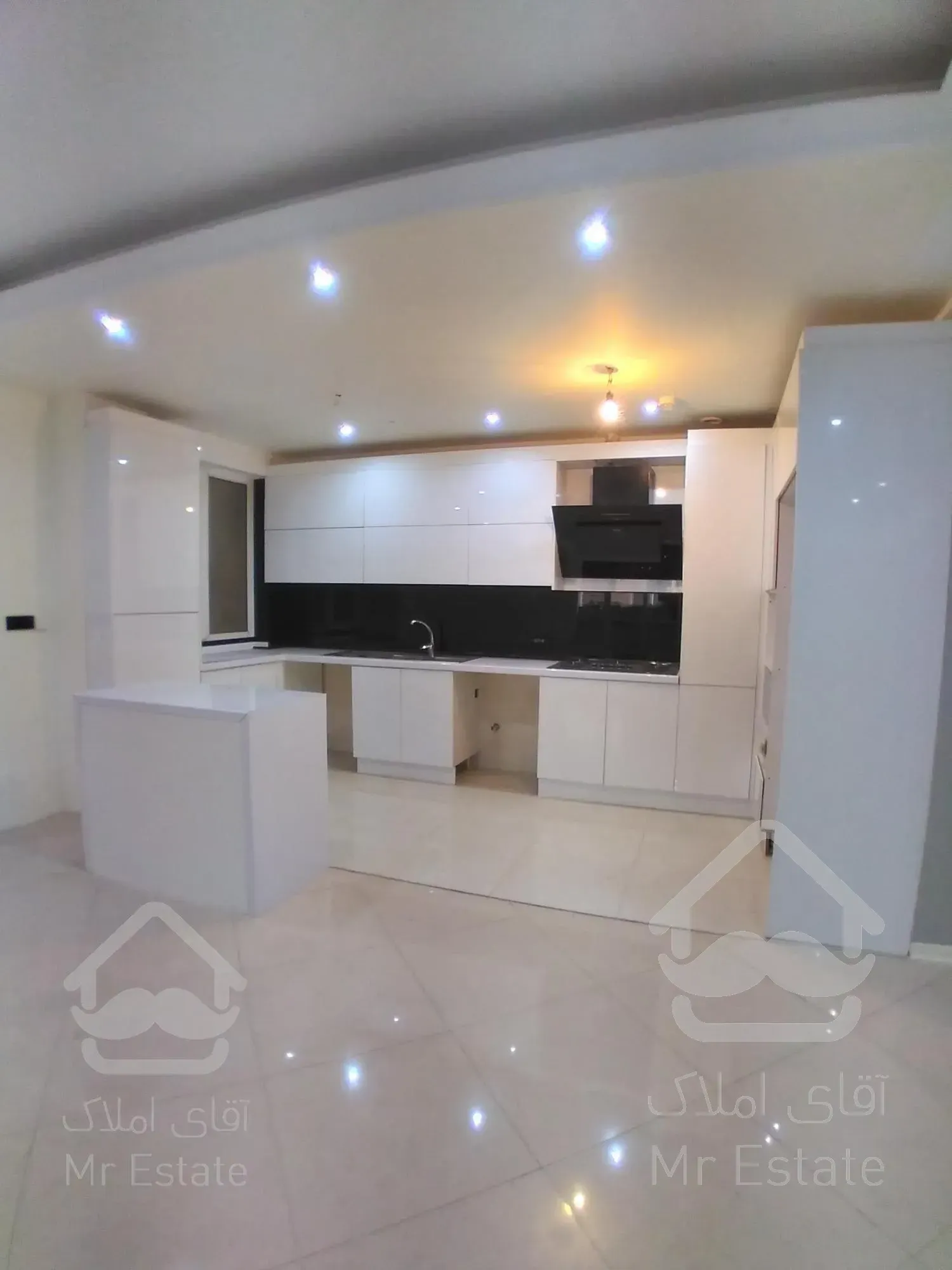 فروش آپارتمان ۱۱۶ متر ۲ خواب اباذر